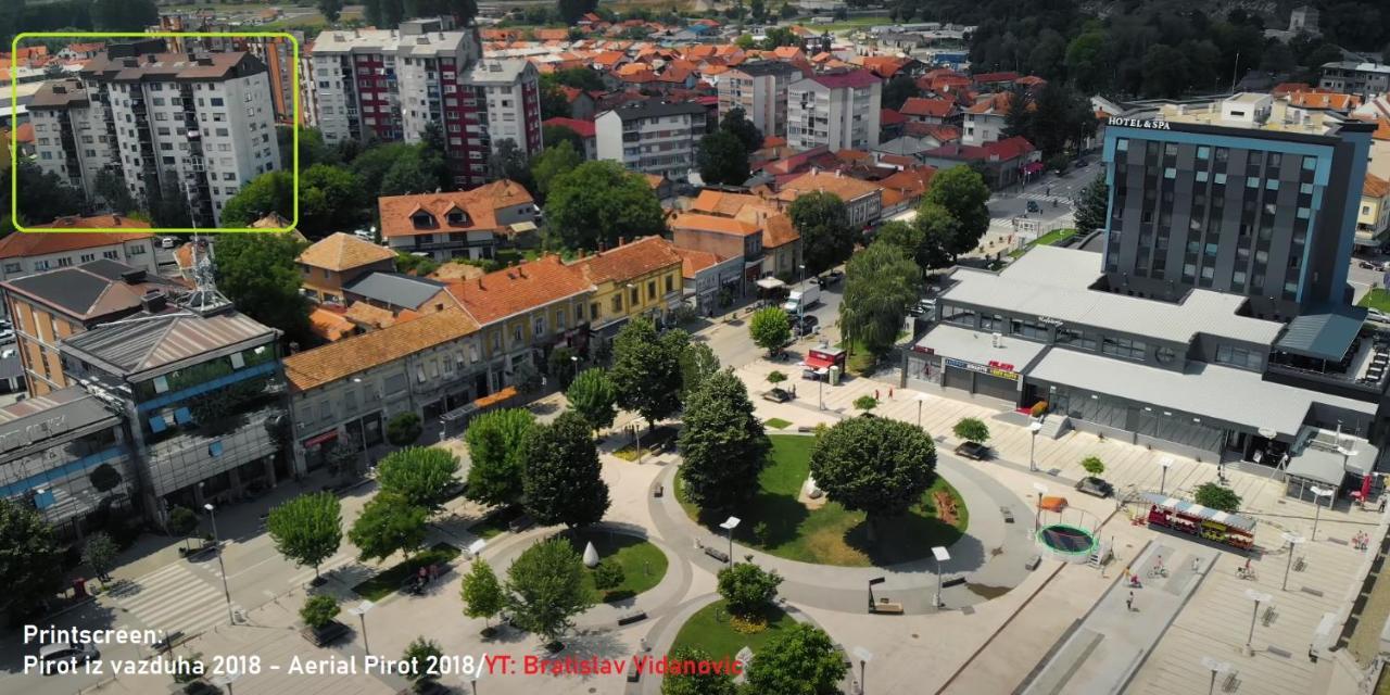Kingston Apartment ปิโรต์ ภายนอก รูปภาพ