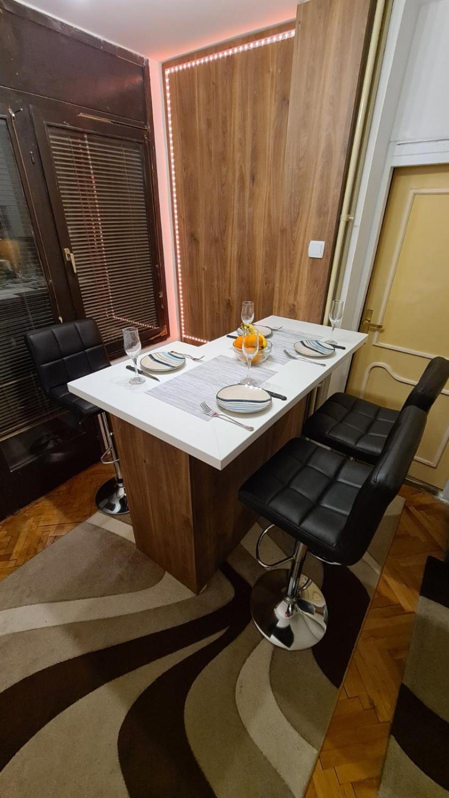 Kingston Apartment ปิโรต์ ภายนอก รูปภาพ
